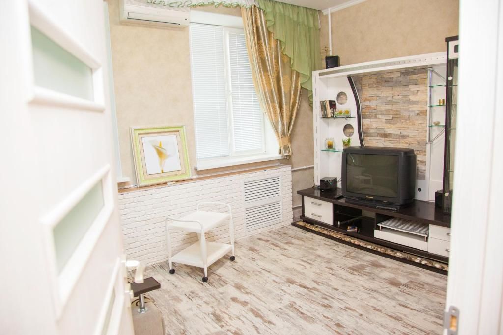 Апартаменты 1-Bedroom Apartment on 12 of April Street Port Imeni Lenina-23